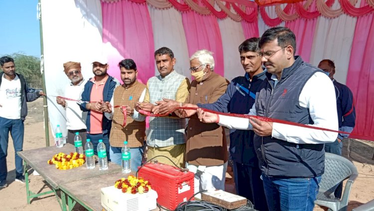 डाबड़ी बलौदा में क्रिकेट प्रतियोगिता हुई शुरू